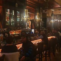 Ausklang im Pub Victoria, Valletta