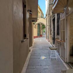 Die Altstadt. Da wird viel gebaut in diesen uralten Mauern.
