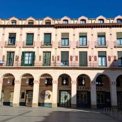 Auch hier schöne Gebäude am Plaza Major