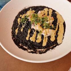 Tintenfisch mit Tintenreis. 🙂