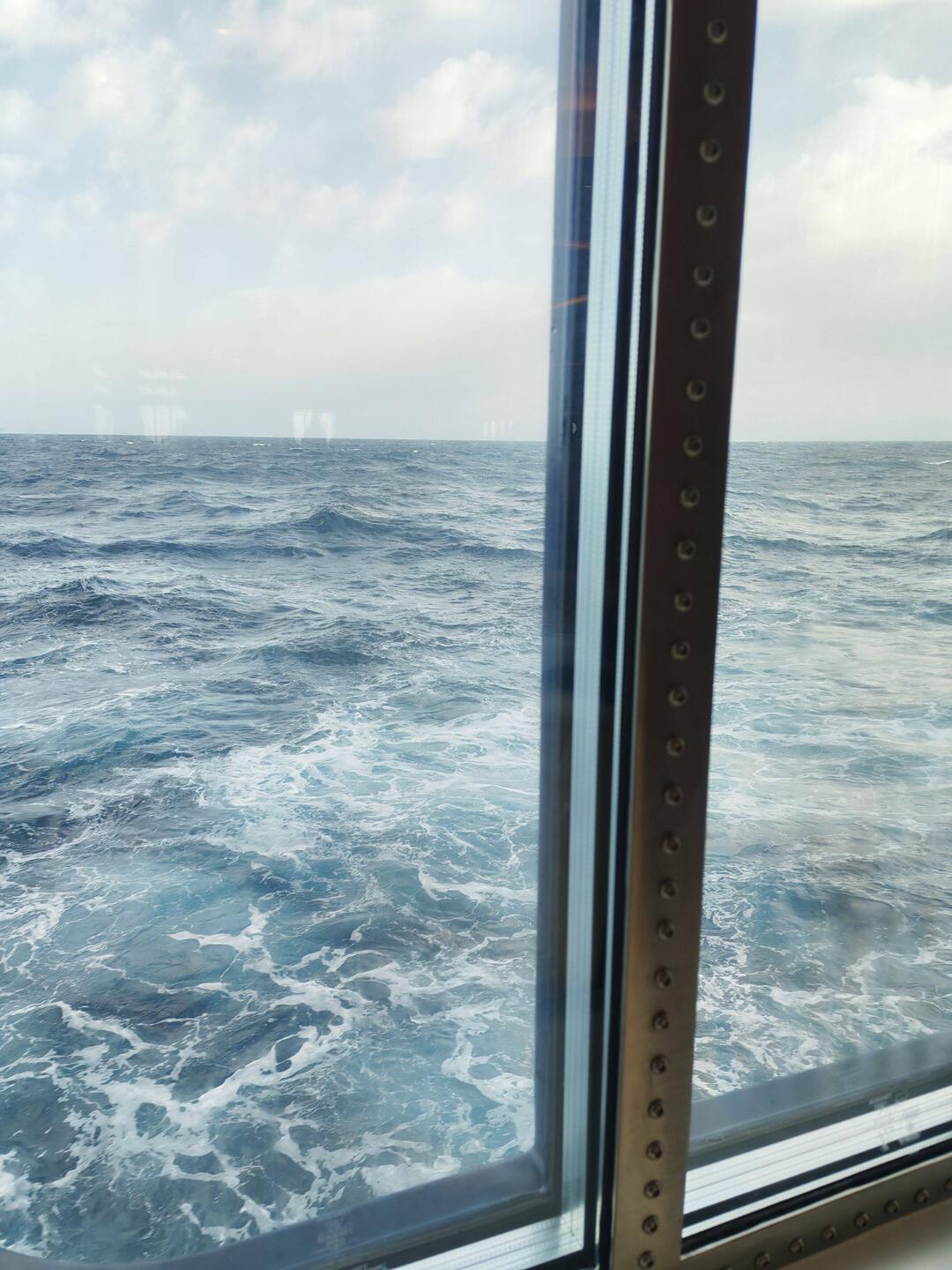 Der Wellengang ist eindrucksvoll.