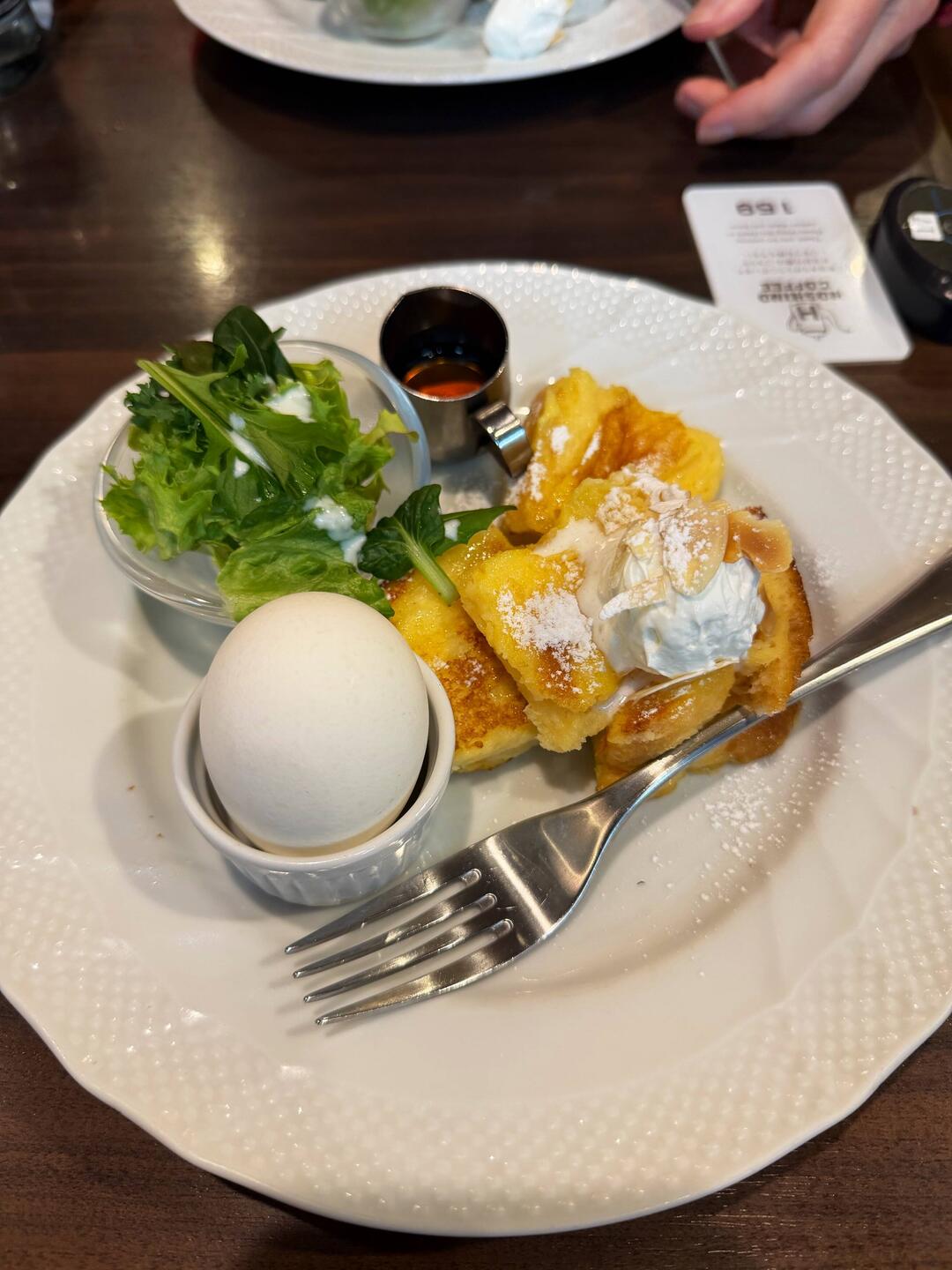 Another little breakfast find, in the train station! Needed a place close to our tour meet up spot.