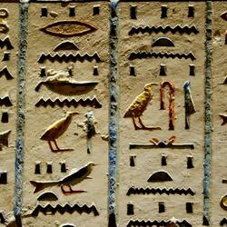 Wie frisch gemeißelt. Petra möchte das jetzt auch Zuhause.