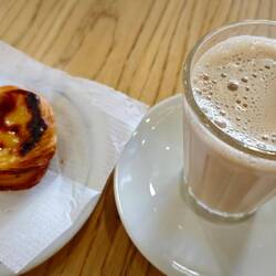 Galao und Pastel Nata