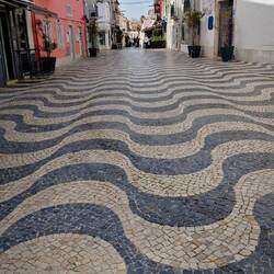 Schicke Pflasterung...