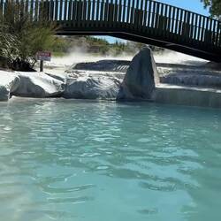 Wairaiki Terraces Geothermal mineral spa