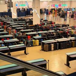 unsere Koffer sind schon unten