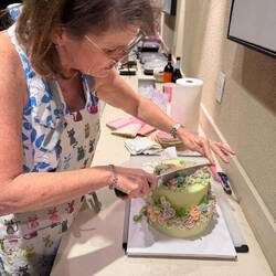 ...and cut it tooooo