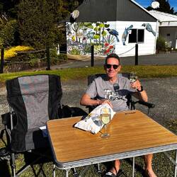 Letztes Apéro auf dem Campingplatz