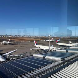 And we get a view of the runway, 🥲, I'm so happy!