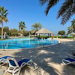 Poolbar, Danat Jebel Dhanna Resort