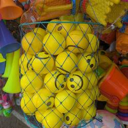 Da uns nicht zum Lachen zu Mute ist, Smileys