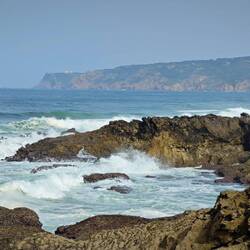 Das Cabo da Roca ist schon im Dunst erkennbar. Morgen werde ich da sein.