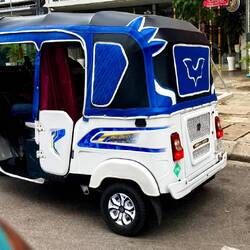 Les jolis Tuktuk très différent des autres pays 🤩