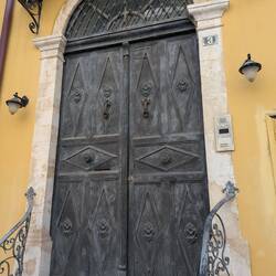 Das nenne ich Eingangstür!!!