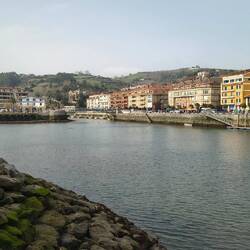 Kleiner ruhiger Hafenort