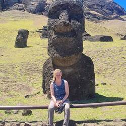 Auf dem Gelände von Ranu Raraku