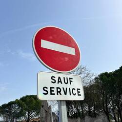 In Frankreich gibt es Service für alles.