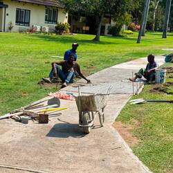 alles per Hand (und im sitzen)