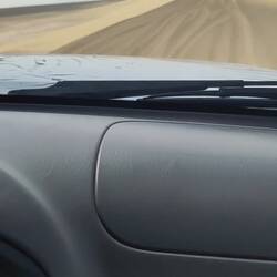 Offroad über die Wüstenkämme. Es war deutlich krasser, als das Video vermuten lässt.