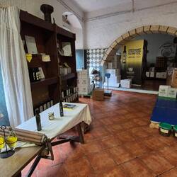 Olivenöl-Direktverkauf in Cuglieri