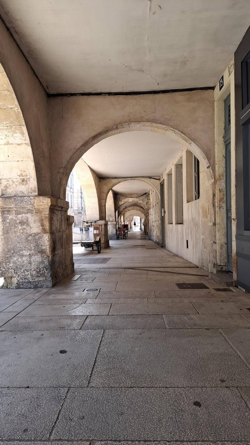 Am Anfang waren wir noch überrascht wegen der zahlreichen Arkaden...