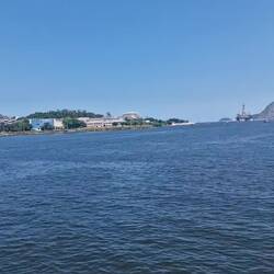 Überfahrt mit Wind im Haar