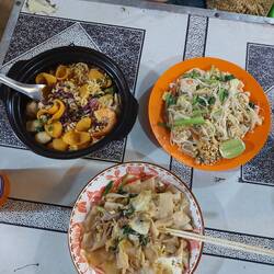 Streetfoooood, It's a little bit spicy....Haha. Aber geil!