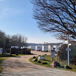 1. Reihe auf dem Hauptplatz leider schon belegt.