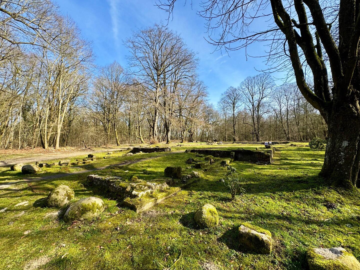 Reste der erst 1926 umgebauten Antoniuskirche
