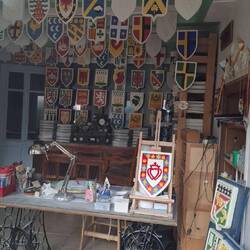 ...eigentlich wollten wir uns ein Wappen machen lassen, aber leider geschlossen