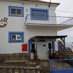 Chill In Ericeira Surf House