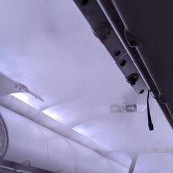 Im Flieger wurden wir eingenebelt