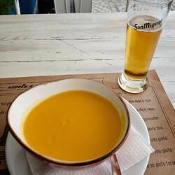 Gemüsesuppe