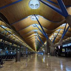 Ein leerer Flughafen ist schon noch speziell