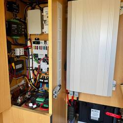 Zwei Relais standen auf Aus!