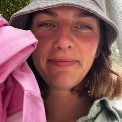 UV-Shirt Farbe passend zum Gesicht ausgesucht😅