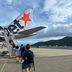 Flug von Cairns zum Sunshine Coast Airport