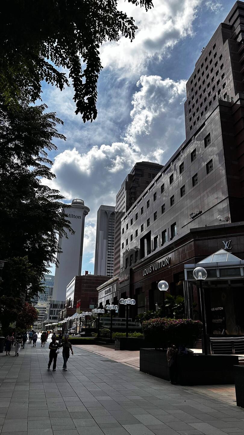 Orchard Road - Shoppingmall neben Shoppingmall...