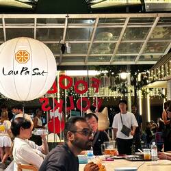 Foodcourt Lau Pa Sat