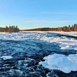 Spazieren am Fluss 🏃🏽 🥾