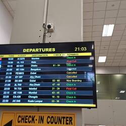 Einige Flüge nach Abu Dhabi und Dubai sind immer wieder gestrichen