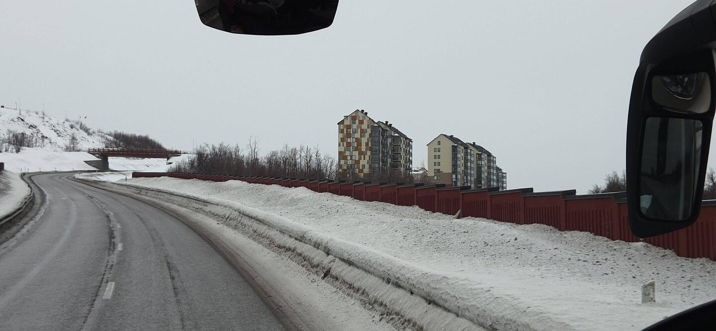 Kiruna, auf der Fahrt zum Eishotel Lelula
