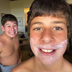 Unsere 'Farbe' wie Gian es nennt, die uns vor der Sonne schützt