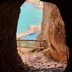 wieder durch den Tunnel ist es fast geschafft