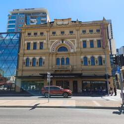 Her Majesty's Theatre in Adelaide, um 1913 erbaut