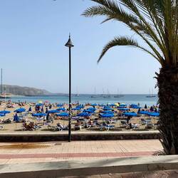 Blick von der Promenade auf die Bucht