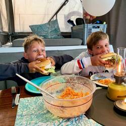 Es gibt Burger satt! 😋