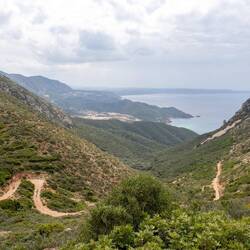Sieht leicht aus, ist aber ziemlich rutschig durch den Schotter