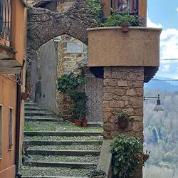 Piazza di Pietra Sprecata